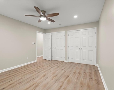 495 Larchmont Circle Nw - Photo Thumbnail 13