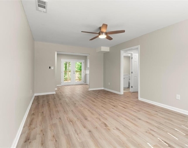 495 Larchmont Circle Nw - Photo Thumbnail 29