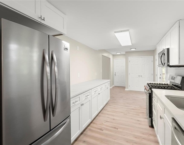 495 Larchmont Circle Nw - Photo Thumbnail 37