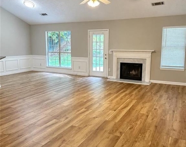 1055 Chatham Road - Photo Thumbnail 3