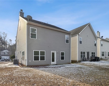 3145 Englewood Drive - Photo Thumbnail 23