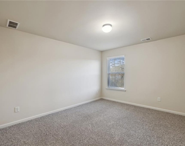 3145 Englewood Drive - Photo Thumbnail 19