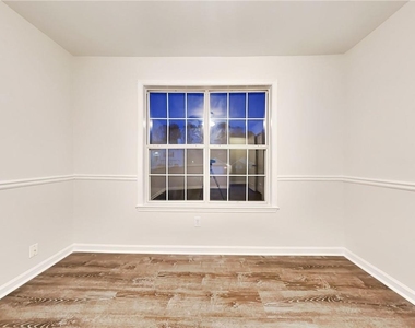982 Forest Glen - Photo Thumbnail 15