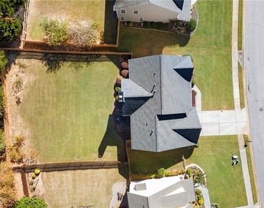265 Parc Drive - Photo Thumbnail 4