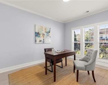 265 Parc Drive - Photo Thumbnail 18