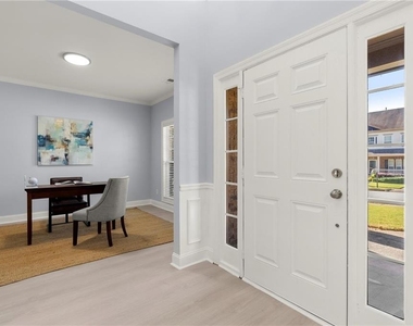 265 Parc Drive - Photo Thumbnail 17