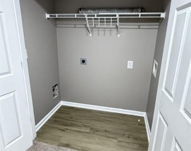 3116 Garrard Place - Photo Thumbnail 17