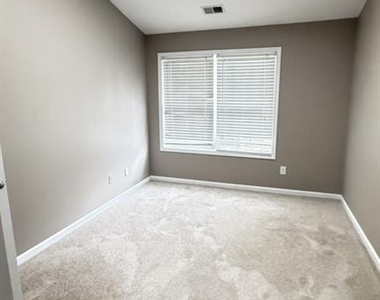3116 Garrard Place - Photo Thumbnail 18