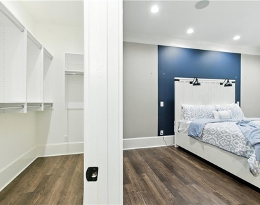 6225 Random Winds Bluff - Photo Thumbnail 44