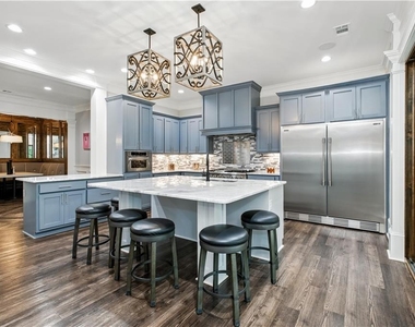 6225 Random Winds Bluff - Photo Thumbnail 33