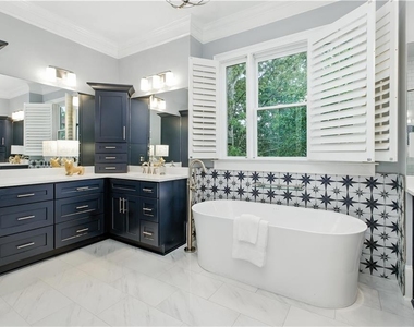 6225 Random Winds Bluff - Photo Thumbnail 11