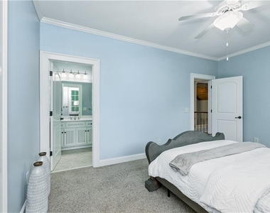 6225 Random Winds Bluff - Photo Thumbnail 18