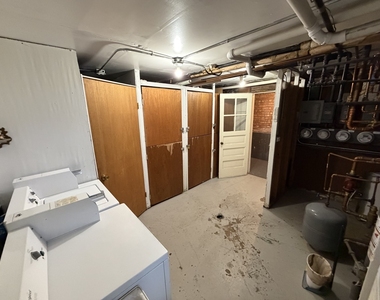 5420 N Campbell Avenue - Photo Thumbnail 13