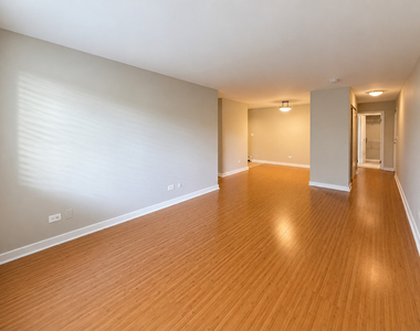 707 W Sheridan Road - Photo Thumbnail 5
