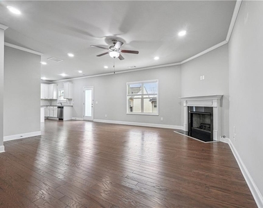 659 Lynnfield Drive - Photo Thumbnail 5
