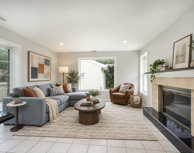 7261 N East Prairie Road - Photo Thumbnail 9