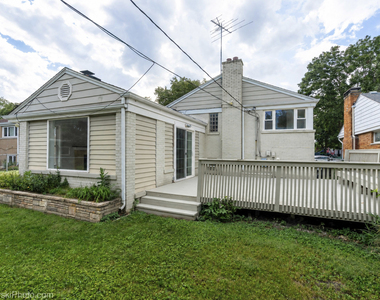 7261 N East Prairie Road - Photo Thumbnail 34