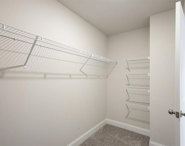 1632 Switchgrass Avenue - Photo Thumbnail 18