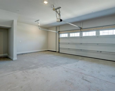 1632 Switchgrass Avenue - Photo Thumbnail 36