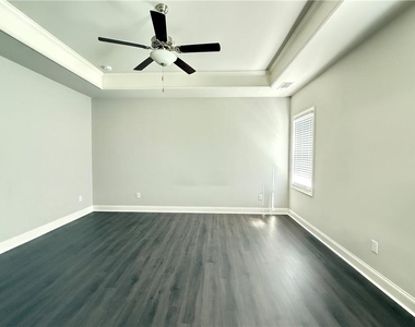 4418 Beechnut View - Photo Thumbnail 7