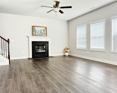 4418 Beechnut View - Photo Thumbnail 1