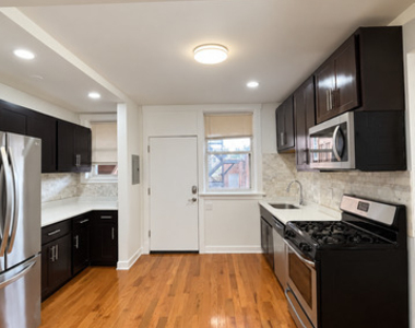3508 N Lawndale Avenue - Photo Thumbnail 1