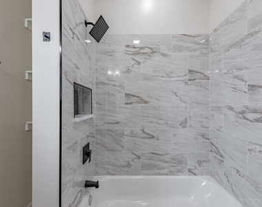 6527 S Marshfield Avenue - Photo Thumbnail 8