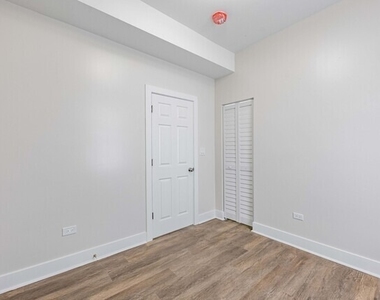 6527 S Marshfield Avenue - Photo Thumbnail 11