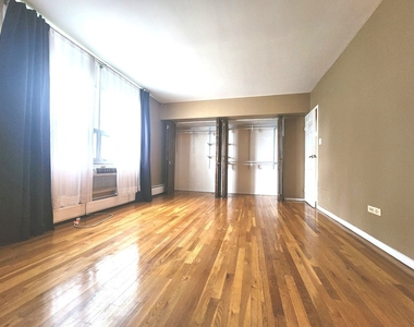 9009 Golf Road - Photo Thumbnail 8