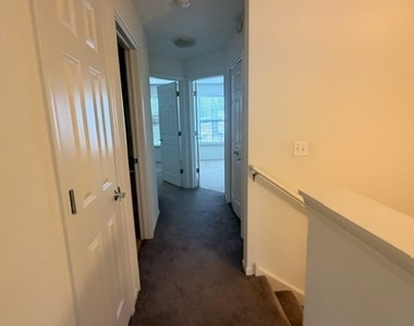 717 N Keystone Lane - Photo Thumbnail 12