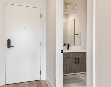 224 S Ashland Avenue - Photo Thumbnail 9