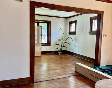 921 Chicago Avenue - Photo Thumbnail 5