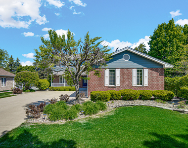 10700 Churchill Drive - Photo Thumbnail 34