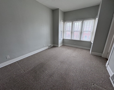 2454 W Diversey Avenue - Photo Thumbnail 2