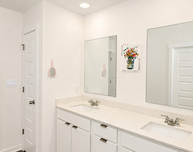 101 Fieldcrest Avenue - Photo Thumbnail 17