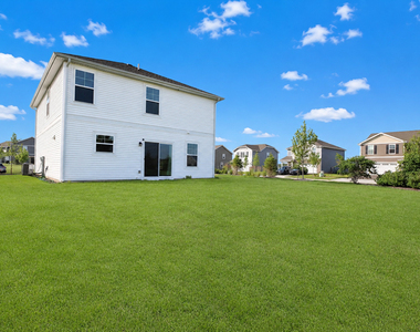 101 Fieldcrest Avenue - Photo Thumbnail 2