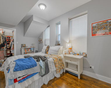1640 W Blackhawk Street - Photo Thumbnail 7