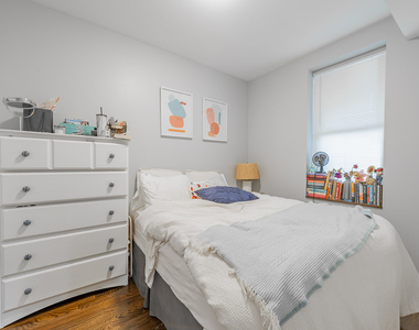 1640 W Blackhawk Street - Photo Thumbnail 5
