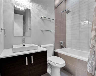 1821 W Armitage Avenue - Photo Thumbnail 23