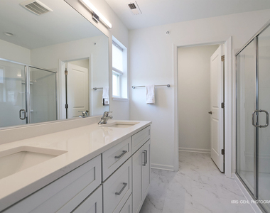 2490 Olivia Court - Photo Thumbnail 14