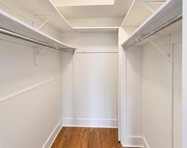 3170 N Sheridan Road - Photo Thumbnail 11