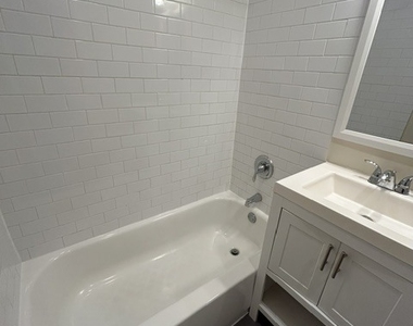 2808 N Major Avenue - Photo Thumbnail 10