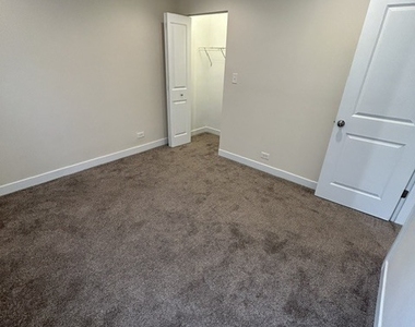 2808 N Major Avenue - Photo Thumbnail 9