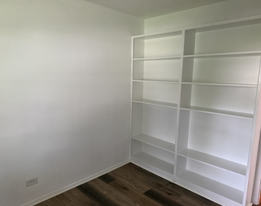 930 Dorncliff Lane - Photo Thumbnail 14