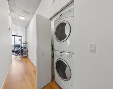 235 W Van Buren Street - Photo Thumbnail 1