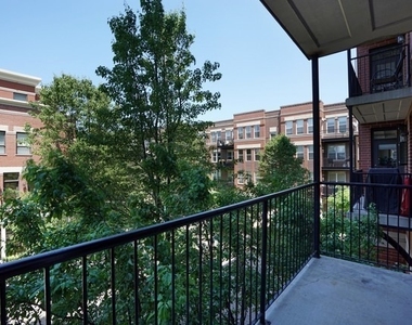 343 W Old Town Court - Photo Thumbnail 10