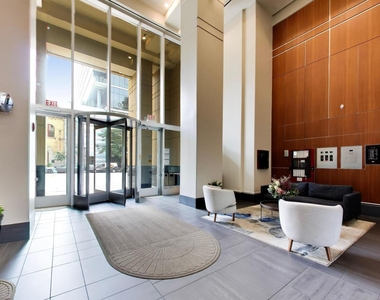 1400 S Michigan Avenue - Photo Thumbnail 2