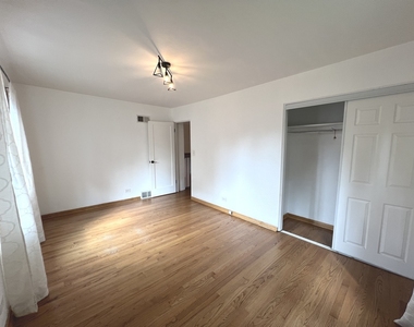 403 E Lake Avenue - Photo Thumbnail 17