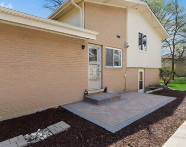 403 E Lake Avenue - Photo Thumbnail 25