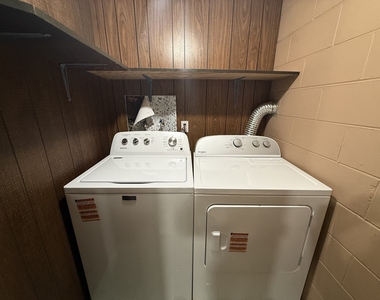 613 Newberry Drive - Photo Thumbnail 17